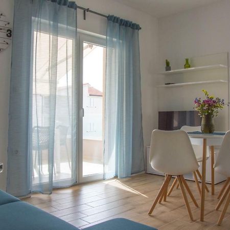 Apartments Melody Мандре Екстер'єр фото